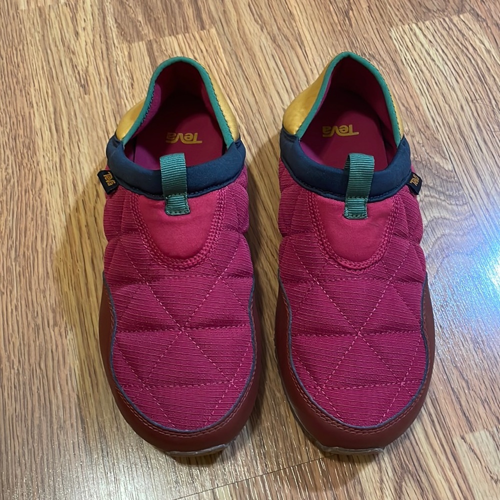 Teva re ember moc